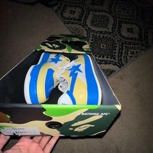 BAPESTAS SIZE 9.5 BRANDNEW